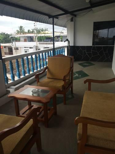 Hotel Salinas Puerto Ayora  Bagian luar foto